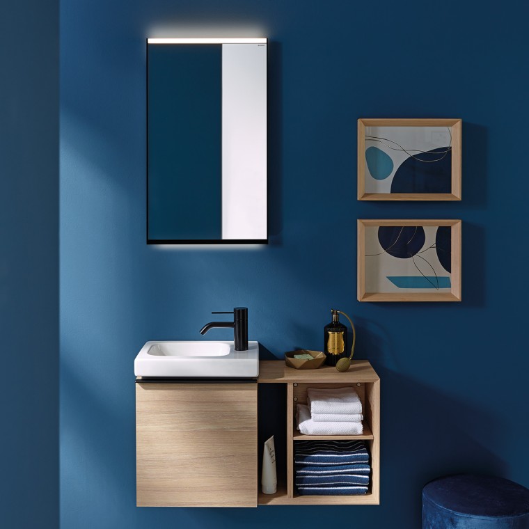 Маленькая раковина Geberit iCon для ополаскивания рук в маленькой ванной комнате