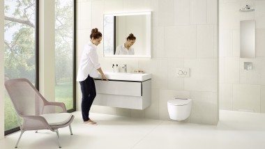 Высота установки сантехники и мебели для ванной комнаты важна как для высоких, так и для низкорослых людей.