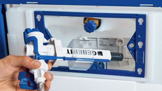 Geberit DuoFix и Geberit ТИП 383 наливной клапан в ревизионном окне Geberit DuoFix и Geberit ТИП 383 наливной клапан в ревизионном окне